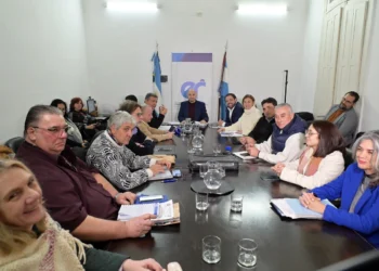 El gobierno convocó a paritaria a los gremios docentes