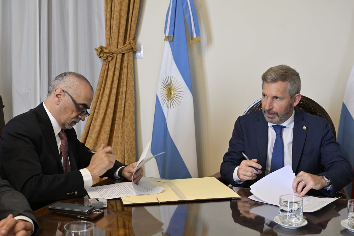 El gobernador acordó con Senasa la implementación del Documento Único de Tránsito