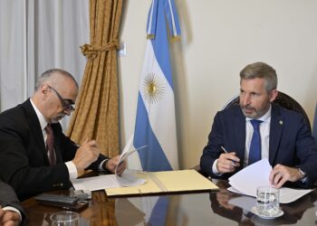 El gobernador acordó con Senasa la implementación del Documento Único de Tránsito