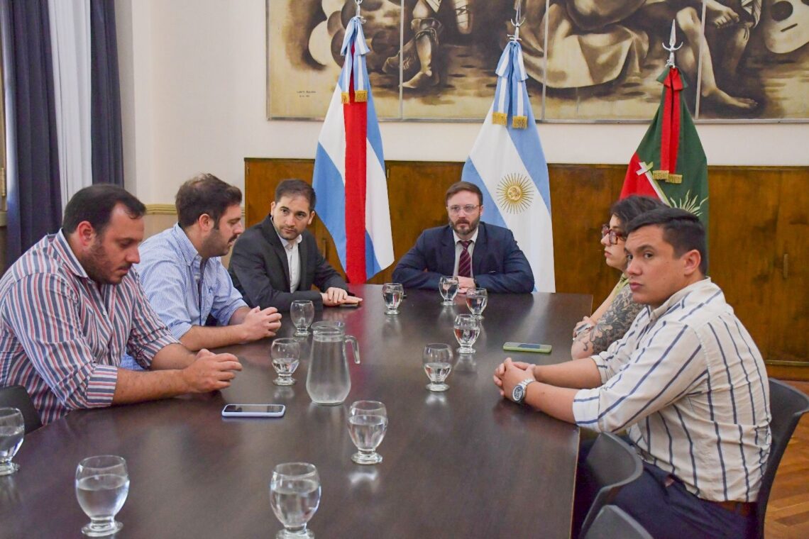 SE ULTIMAN DETALLES PARA LA LLEGADA DE VOLUNTARIOS QUE CONSTRUIRÁN 130 VIVIENDAS DE EMERGENCIA