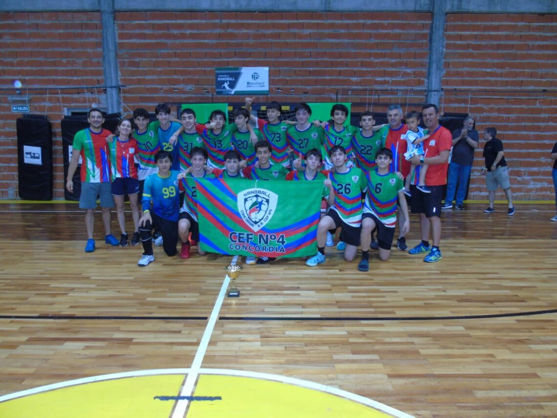 Handball: Campeonato y Ascenso para el CEF N°4 Concordia y Alianza de Santo Tomé