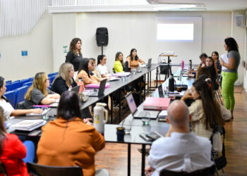 Se capacitaron tutores educativos de jóvenes y adultos de toda la provincia