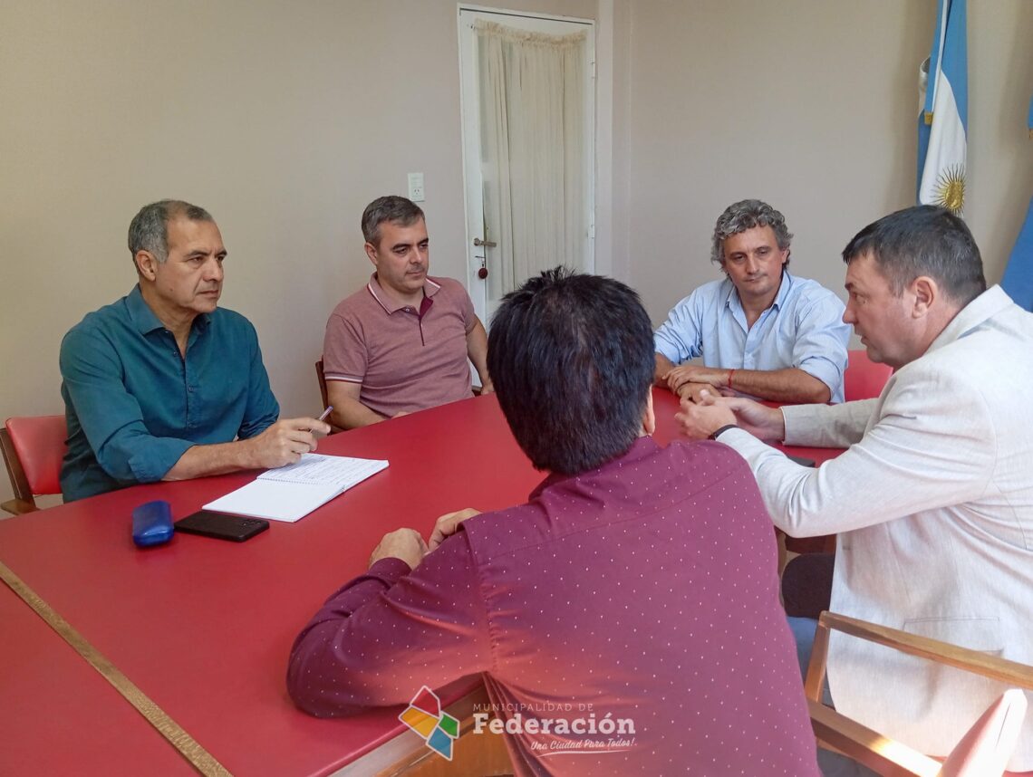 El Intendente Bravo recibió al Secretario de Transporte de la Provincia