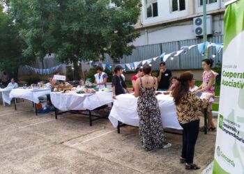 MES DE LA AGROECOLOGÍA: UN ESPACIO PARA LA PRODUCCIÓN SOSTENIBLE Y COMUNITARIA