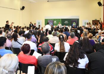 SE ENTREGARON 150 ESCRITURAS A FAMILIAS CONCORDIENSES ADJUDICATARIAS DEL IAPV