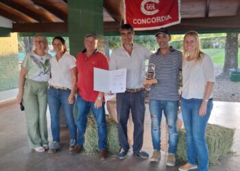 La Cámara de Diputados de la Provincia reconoció la labor deportiva del Club Hípico Concordia