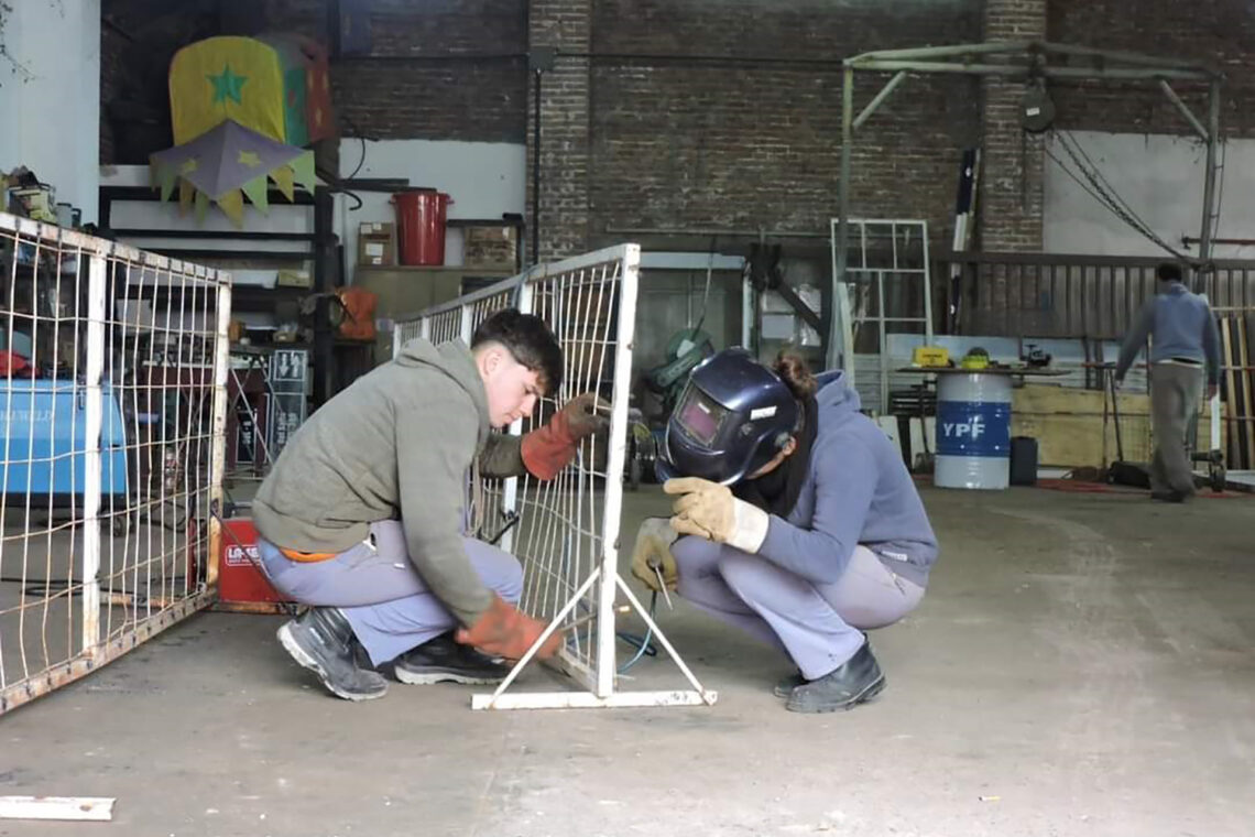 El CGE continúa impulsando las prácticas profesionalizantes en las escuelas de la provincia