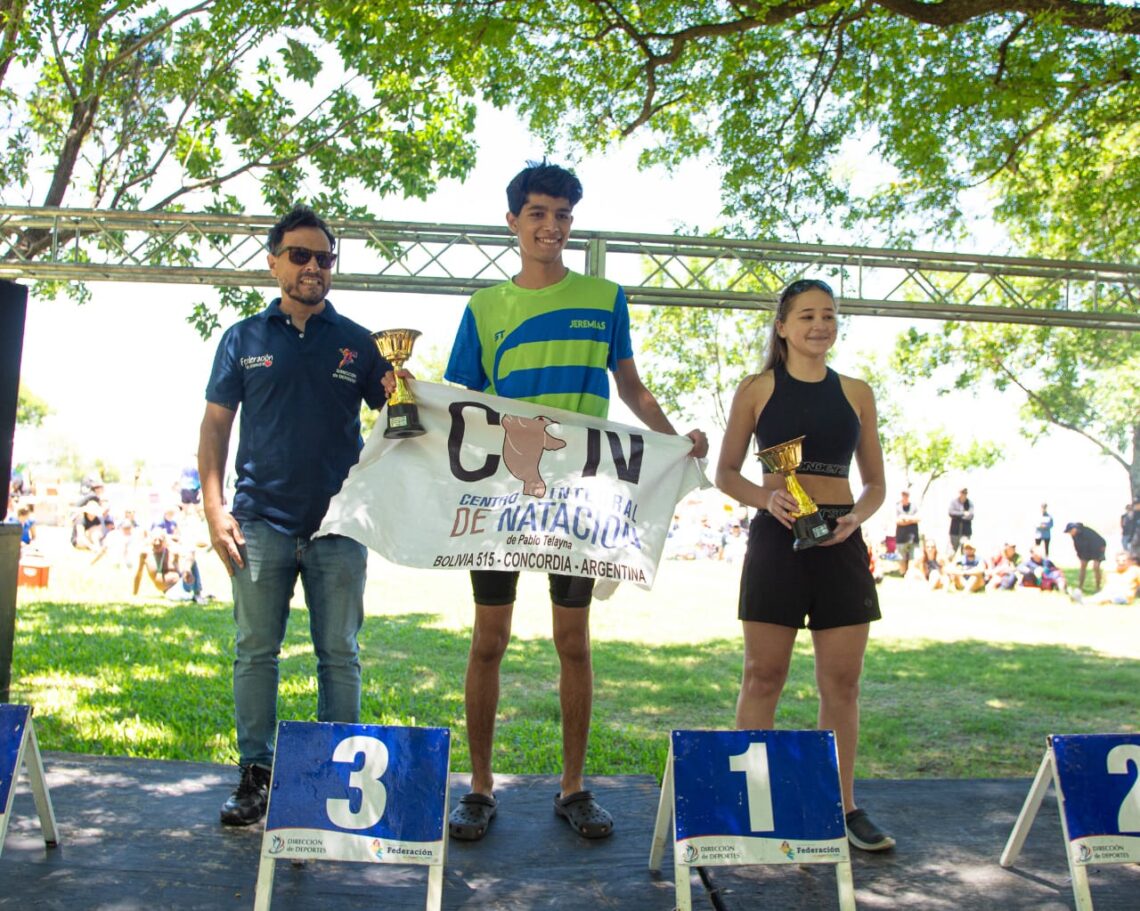 NATACION: AGUAS ABIERTAS LAGO DE FEDERACIÓN