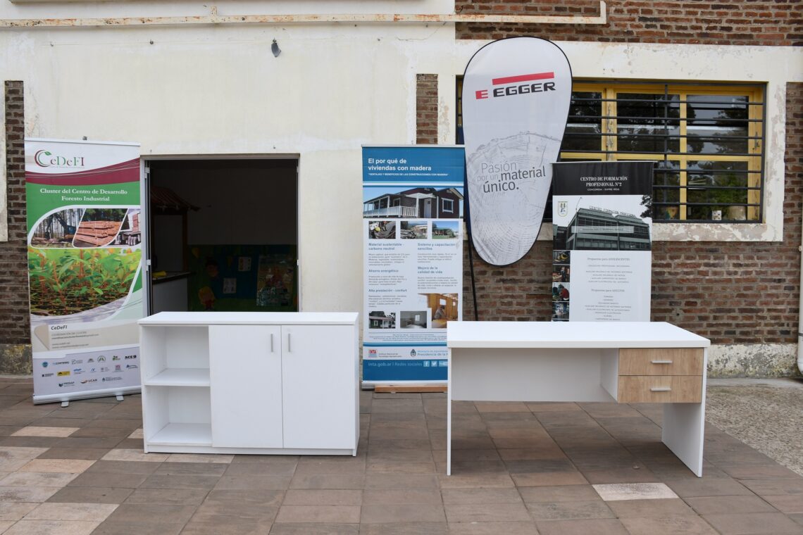 CAPACITACIÓN EN ARMADO DE MUEBLES EN PLACA: UNA APUESTA A LA FORMACIÓN TÉCNICA Y EL DESARROLLO LABORAL