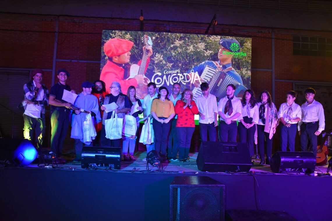 ANTE UN GRAN MARCO DE PÚBLICO SE REALIZÓ AL PRE FEDERAL EN CONCORDIA