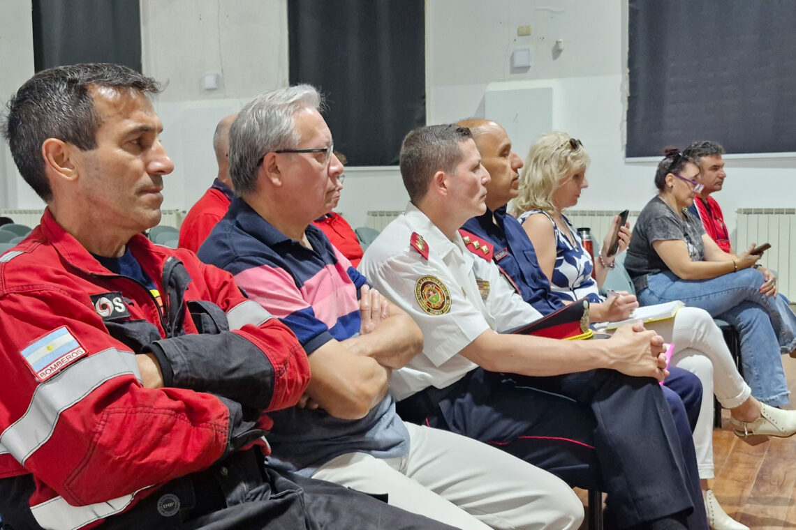 Brindan capacitación a Bomberos Voluntarios en materia de trámites administrativos para sus asociaciones