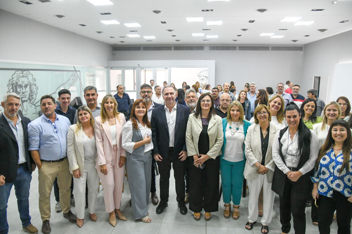 Entre Ríos participó de un encuentro bilateral para continuar fortaleciendo el desarrollo profesional docente