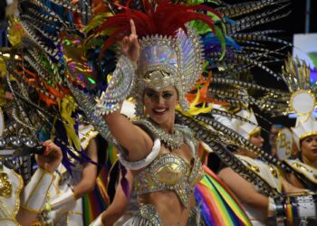 IMPERIO, BELLA SAMBA, EMPERATRIZ Y RÁFAGA SE PREPARAN PARA LA TERCERA NOCHE DEL CARNAVAL DE CONCORDIA
