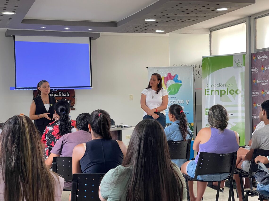 CONCORDIA Y FEDERACIÓN REALIZARON DE MANERA CONJUNTA UNA JORNADA DE ORIENTACIÓN VOCACIONAL Y LABORAL