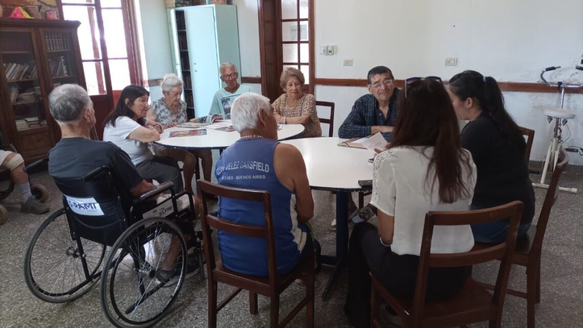 MARATÓN DE LECTURA Y JORNADA DE JUEGOS EN EL HOGAR JUANA SARRIEGUI DE ISTHILART