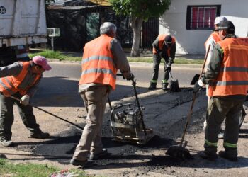 PROGRAMA DE ARREGLO Y BACHEO DE CALLES