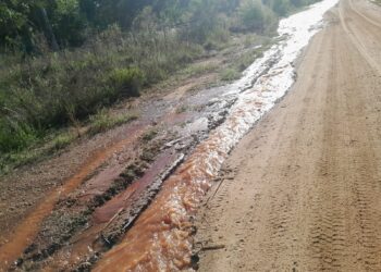 NUEVA ROTURA DE UN CAÑO MADRE DEL ACUEDUCTO ROCA