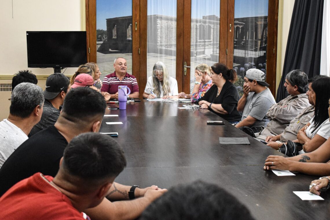 LA INSERCIÓN DE AGENTES MUNICIPALES EN EL SISTEMA EDUCATIVO ES UNO DE LOS PILARES DE LA GESTIÓN PARA ESTE AÑO