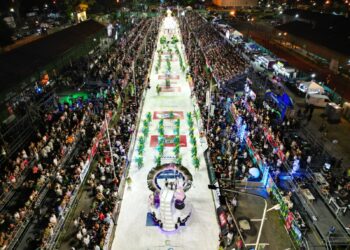 EMPERATRIZ VUELVE A CONSAGRARSE CAMPEONA DEL CARNAVAL DE CONCORDIA