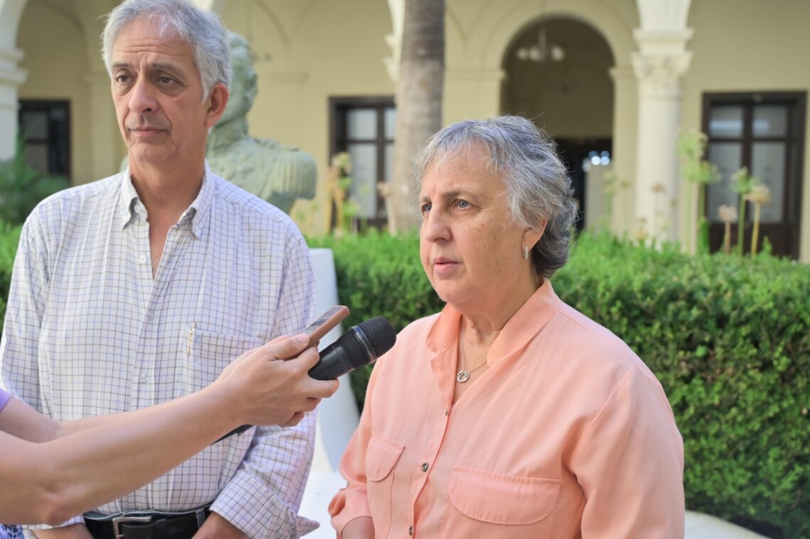 La provincia llevó tranquilidad sobre la presencia de verdín en el río Uruguay