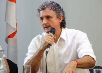 El Intendente Bravo anunció el cumplimiento de un nuevo pago de deuda contraída en dólares en el año 2017