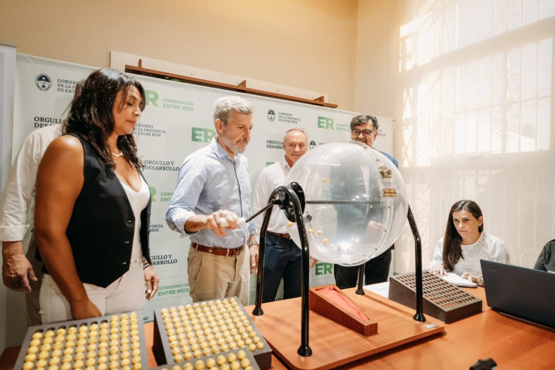 El gobierno sorteó créditos para 400 viviendas a través del programa Ahora tu Hogar