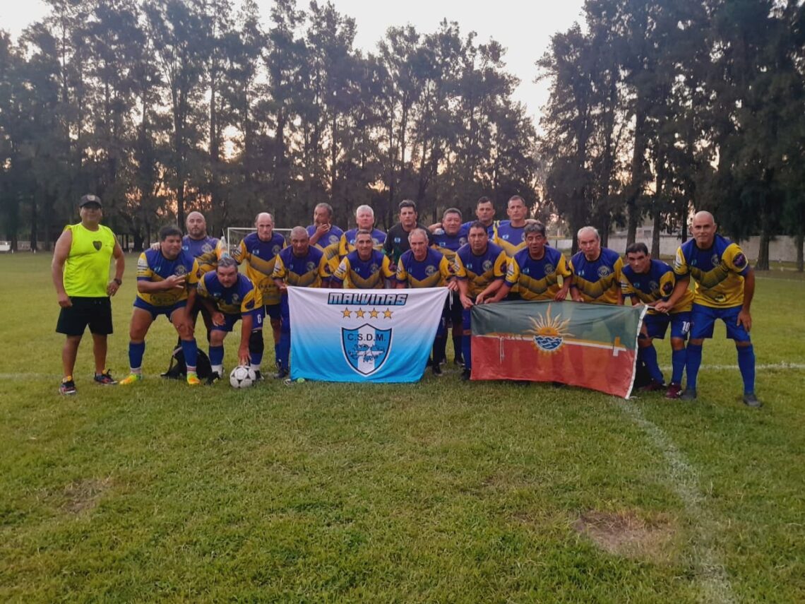 El club Nebél de Concordia logra el bicampeonato nacional de fútbol +50