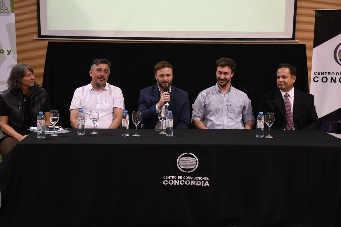 CONCORDIA FUE SEDE DE UNA JORNADA PARA FORTALECER EL COOPERATIVISMO