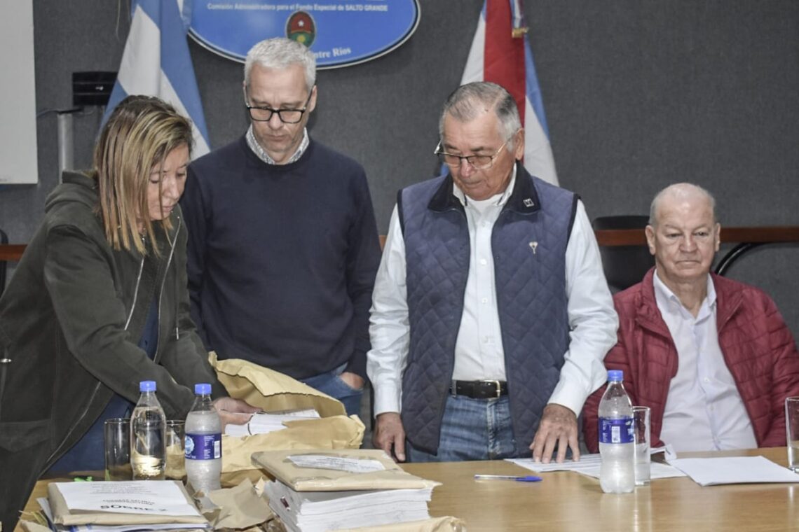 Abren sobres de licitación para obras de refacción en una escuela de Concordia