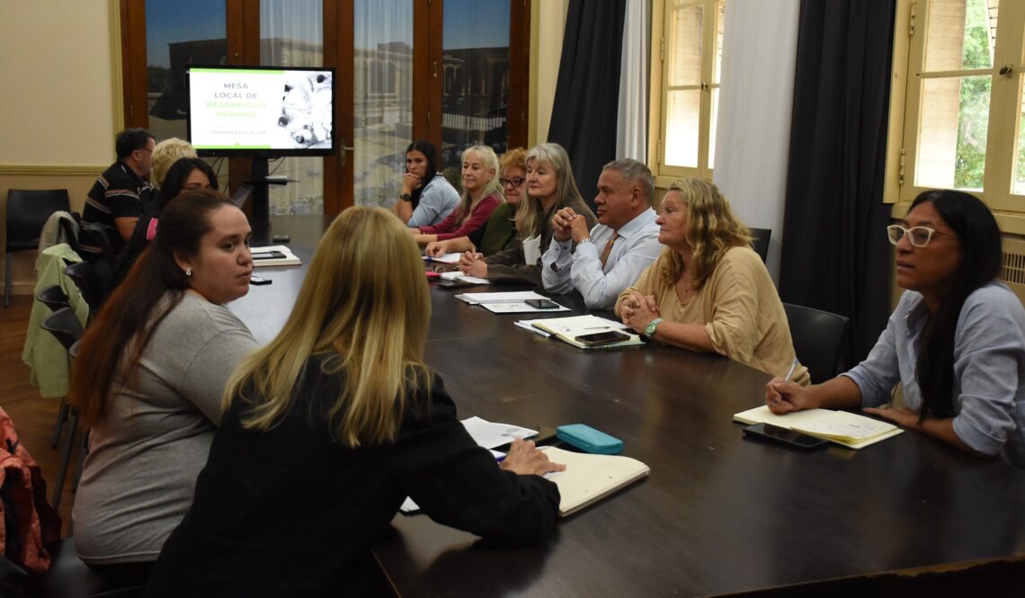 LA COMISIÓN DE EDUCACIÓN DE LA MESA LOCAL DE DESARROLLO HUMANO DEFINIÓ LAS ACCIONES A SEGUIR
