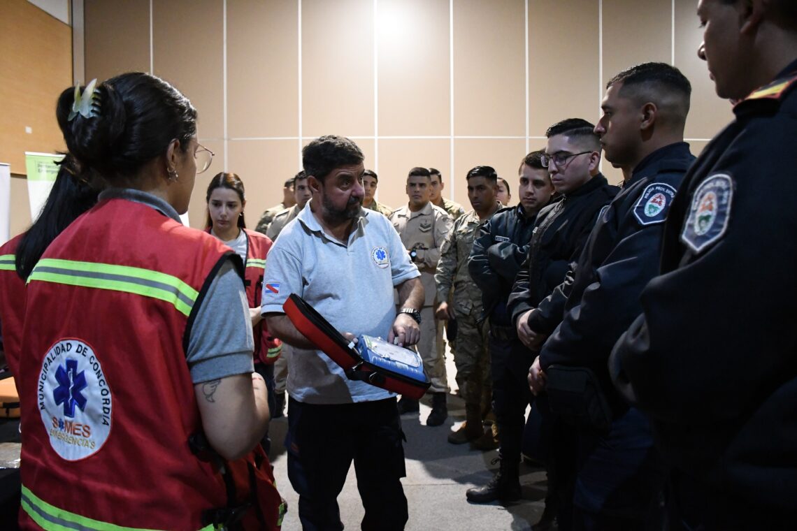 LA MUNICIPALIDAD DE CONCORDIA BRINDÓ UNA CAPACITACIÓN EN RCP A INTEGRANTES DE LAS FUERZAS ARMADAS Y DE SEGURIDAD