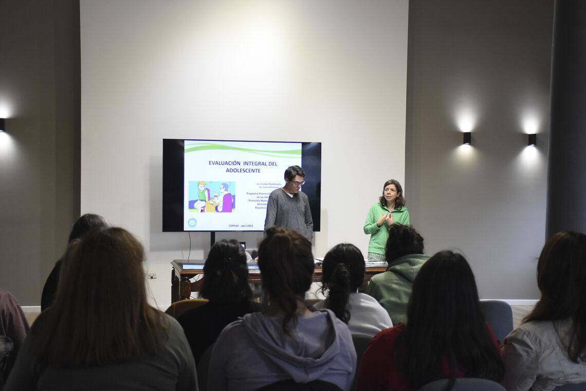 Salud y Copnaf coordinan acciones para fortalecer la atención de adolescentes en residencias