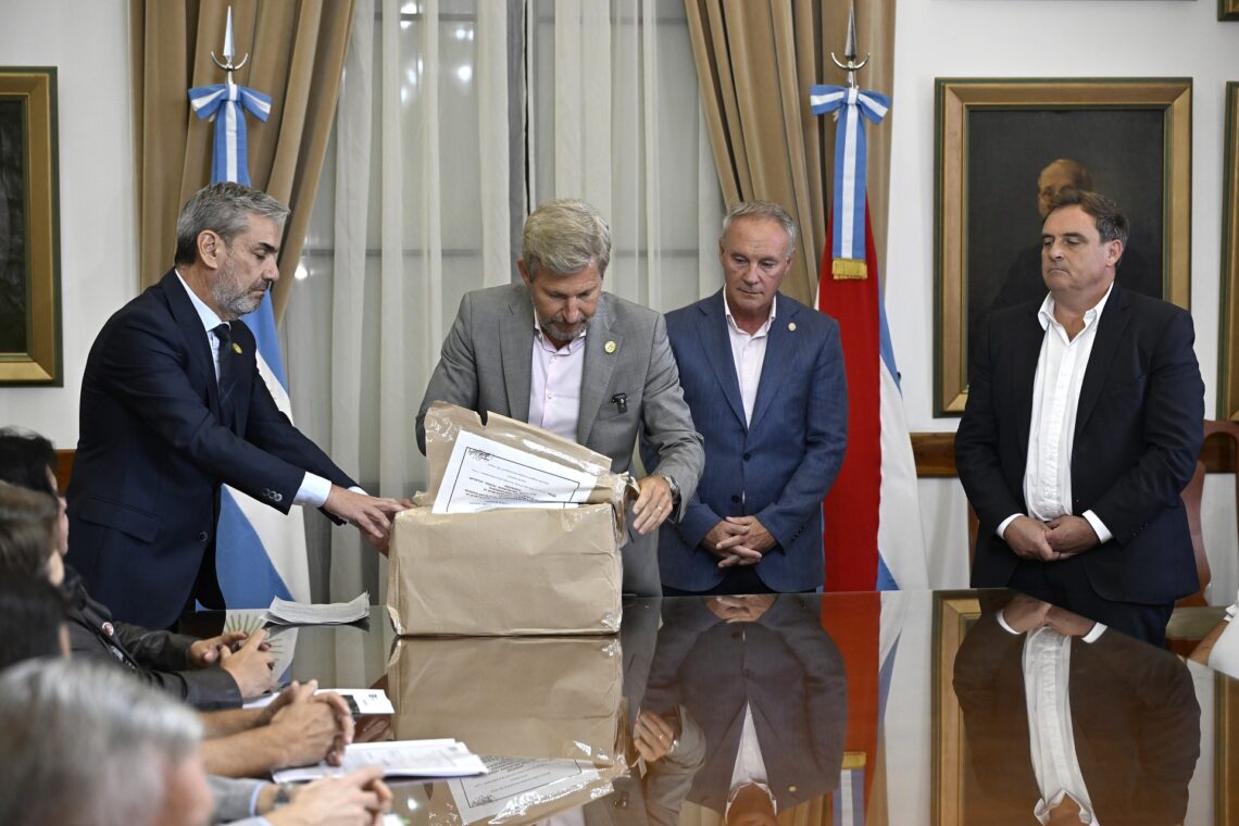 Se abrieron los sobres de la licitación pública del Grupo II del Plan de Recuperación de rutas