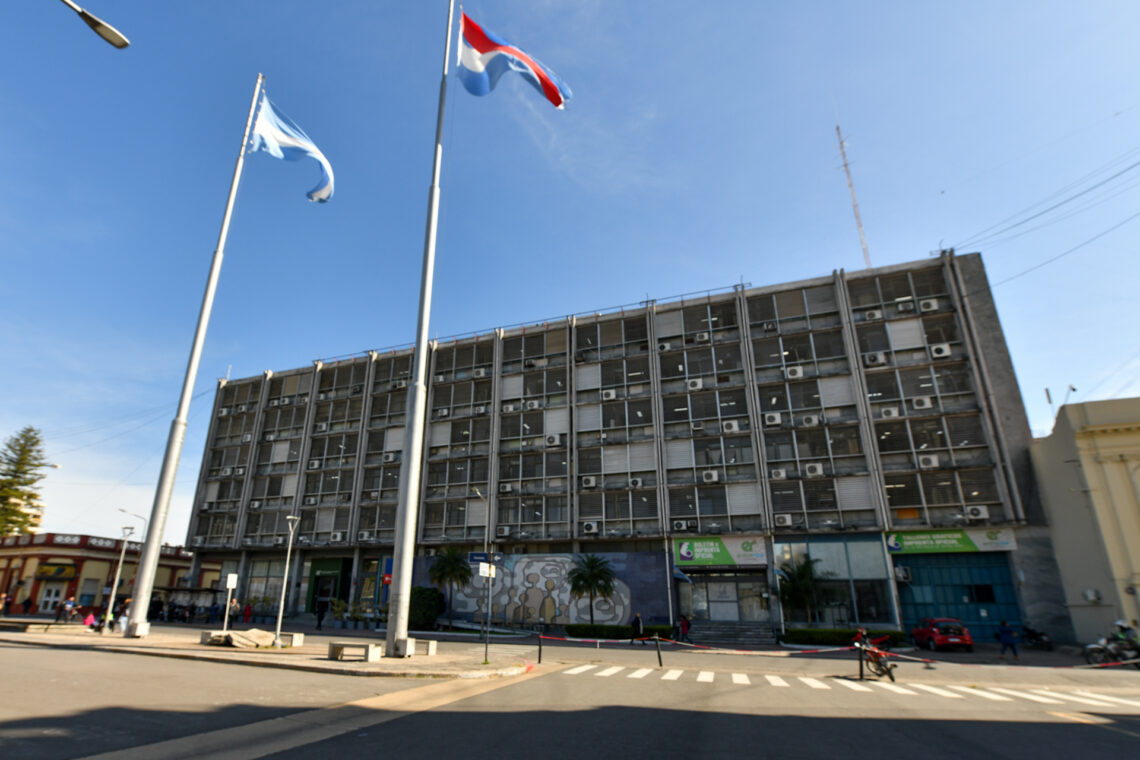 MÁS DEL 70 POR CIENTO DE LOS DOCENTES NO ADHIRIÓ AL PARO CONVOCADO POR AGMER
