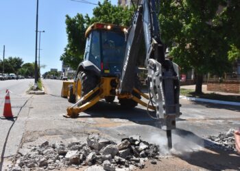 PROGRAMA DE ARREGLO Y BACHEO DE CALLES