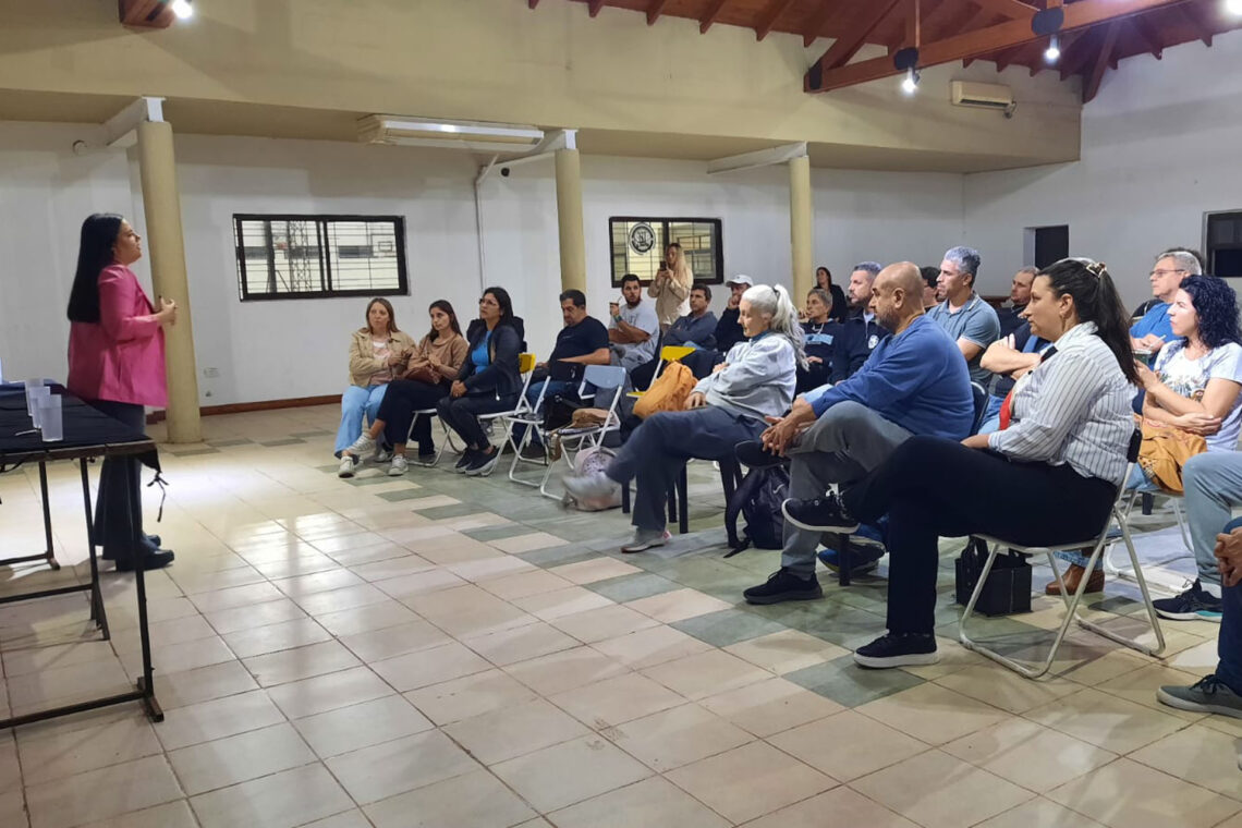 La provincia trabaja en escuelas secundarias el eje de salud mental y prevención del suicidio