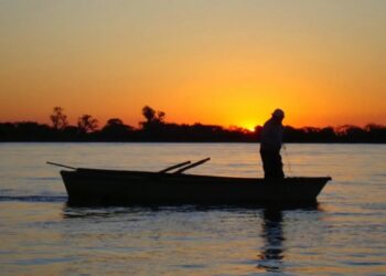 CONVOCAN A PESCADORES ARTESANALES PARA RENOVAR O TRAMITAR EL CARNET HABILITANTE