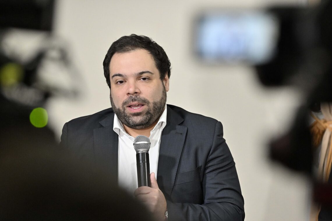 Troncoso defendió la intervención del Iosper y el proyecto de nueva obra social: «Terminamos con privilegios y estafas»