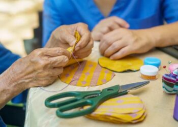 TALLERES PARA PERSONAS MAYORES EN CENTROS DE JUBILADOS DE LA CIUDAD