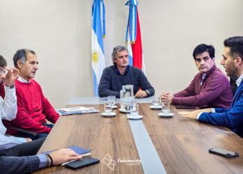 El Intendente Bravo recibió a Autoridades del Banco Macro