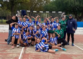 EL HANDBALL ENTRERRIANO CUMPLIÓ CON LA FECHA DE FORMATIVAS Y PRIMERA COSTA DEL URUGUAY