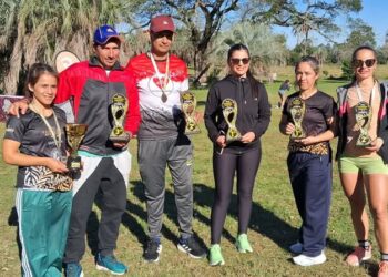 ATLETAS DE LOS CHARRÚAS OCUPARON EL PODIO DEL TRAIL CONCORDIA AVENTURA