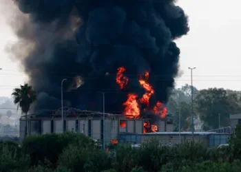 La Guardia Revolucionaria de Irán anunció el lanzamiento de misiles hipersónicos contra Israel