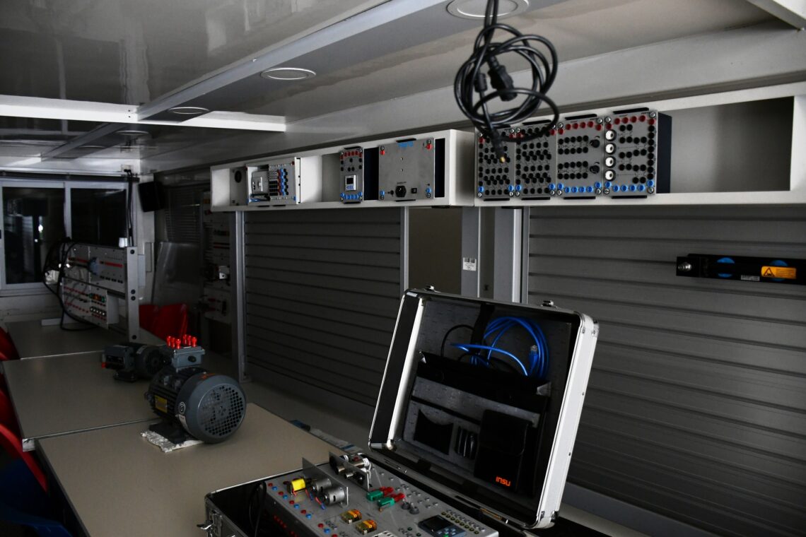 INSCRIPCIONES PARA EL AULA TALLER MÓVIL DE AUTOMATIZACIÓN INDUSTRIAL