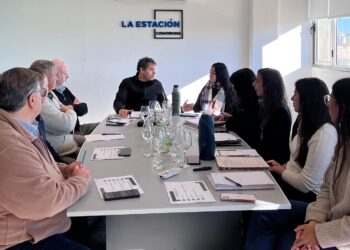 CON FONDOS PROPIOS, EL EMCONTUR ADQUIRIRÁ UN VEHÍCULO 0KM