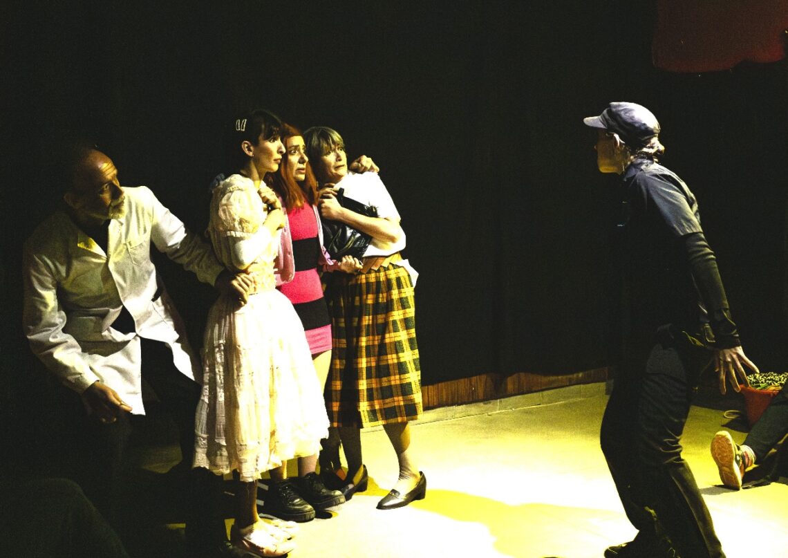 La Tierra Rota en el ciclo de Teatro en Pueblo Viejo