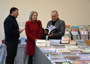 QUEDÓ INAUGURADA LA FERIA DEL LIBRO POPULAR “FUNDAL NIÑO” EN CONCORDIA