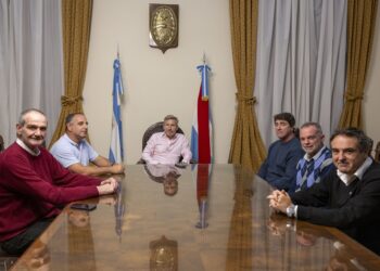 Frigerio se reunió con autoridades del rugby entrerriano por la organización del Seven de la República