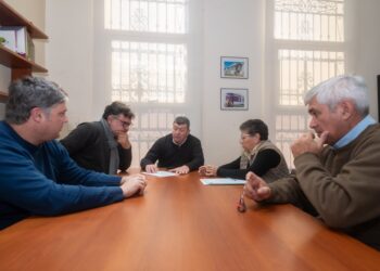 Funcionarios del IAPV analizaron el avance de obras con la intendenta de Federal