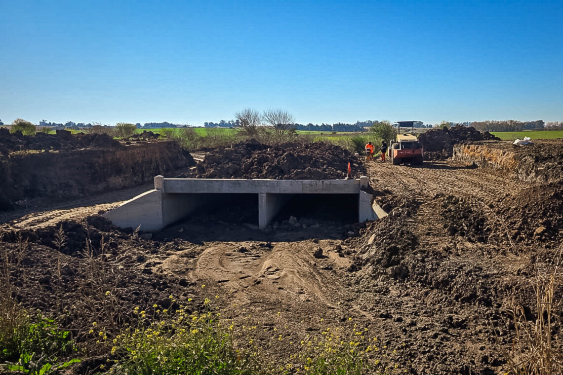Está en su última etapa la construcción de la alcantarilla transversal sobre la ruta provincial 20